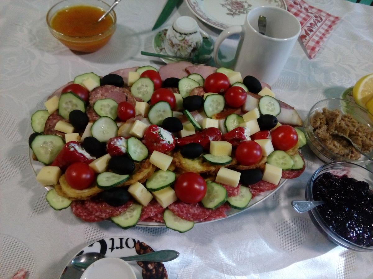 מלון Lăzarea Csergo Ildiko Vendeghaz מראה חיצוני תמונה