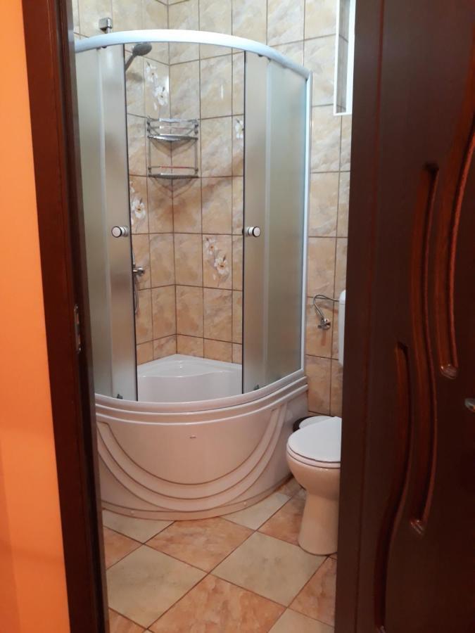 מלון Lăzarea Csergo Ildiko Vendeghaz מראה חיצוני תמונה